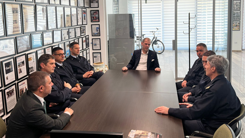 Antica Distilleria Petrone e Aeronautica Militare insieme per la Fondazione Bambino Gesù